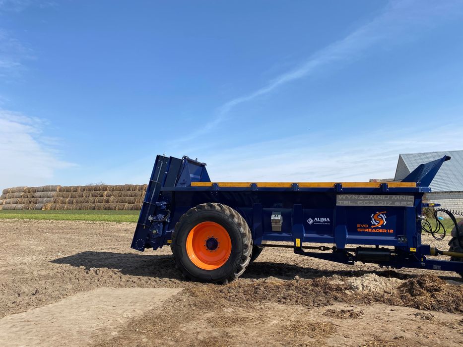 Wynajem rozrzutnika obornika 12 t wynajmę rozrzutnik na doby 900zł