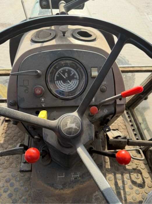 JOHN DEERE 1950 3 cyl