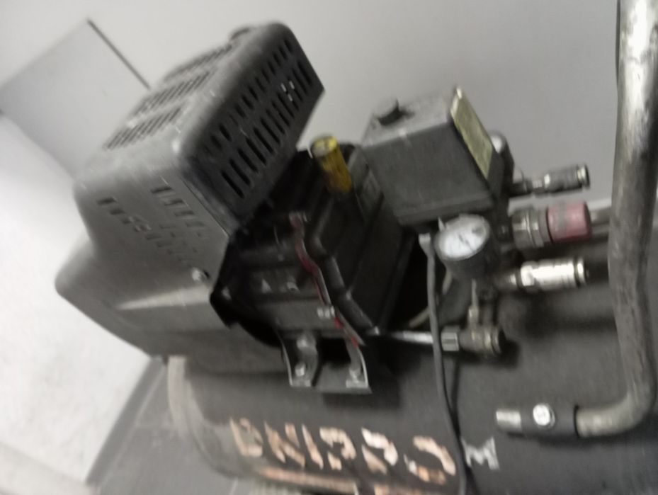 Компресор Dnipro M AC-50LX