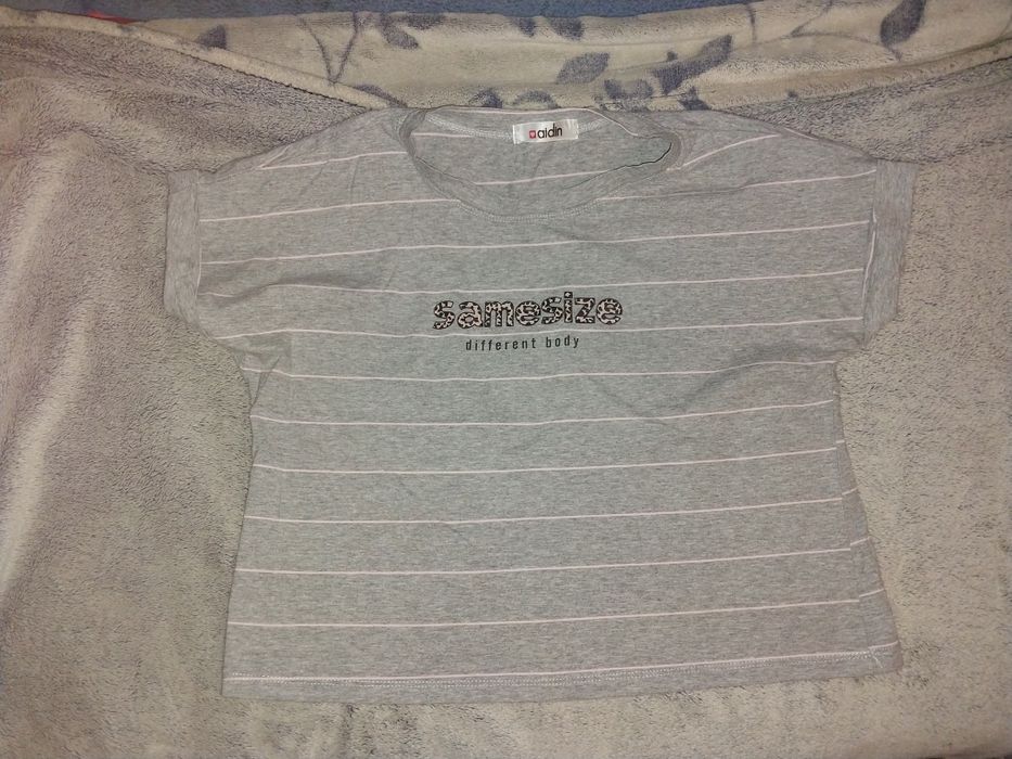 Жіночі футболки і топи  S