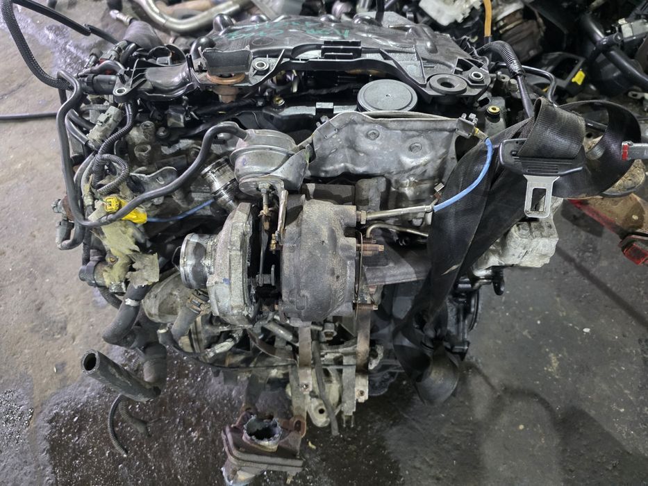 Silnik 2.0 dci M9R Renault Nissan Trafic Vivaro  Velsatis  Laguna