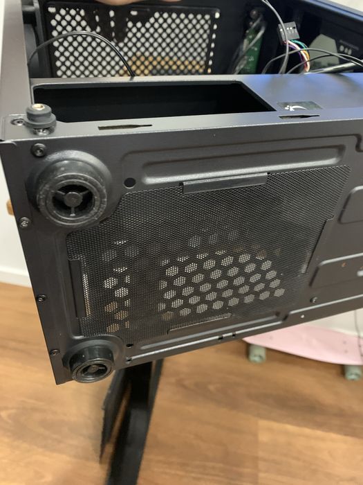Caixa NOX HUMMER TGM c/ vidro temperado