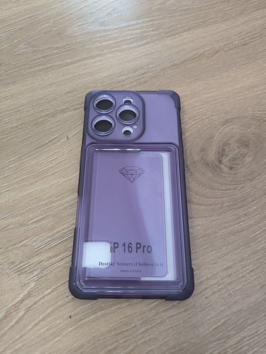 Vendo Capa Roxa para iPhone 16 Pro