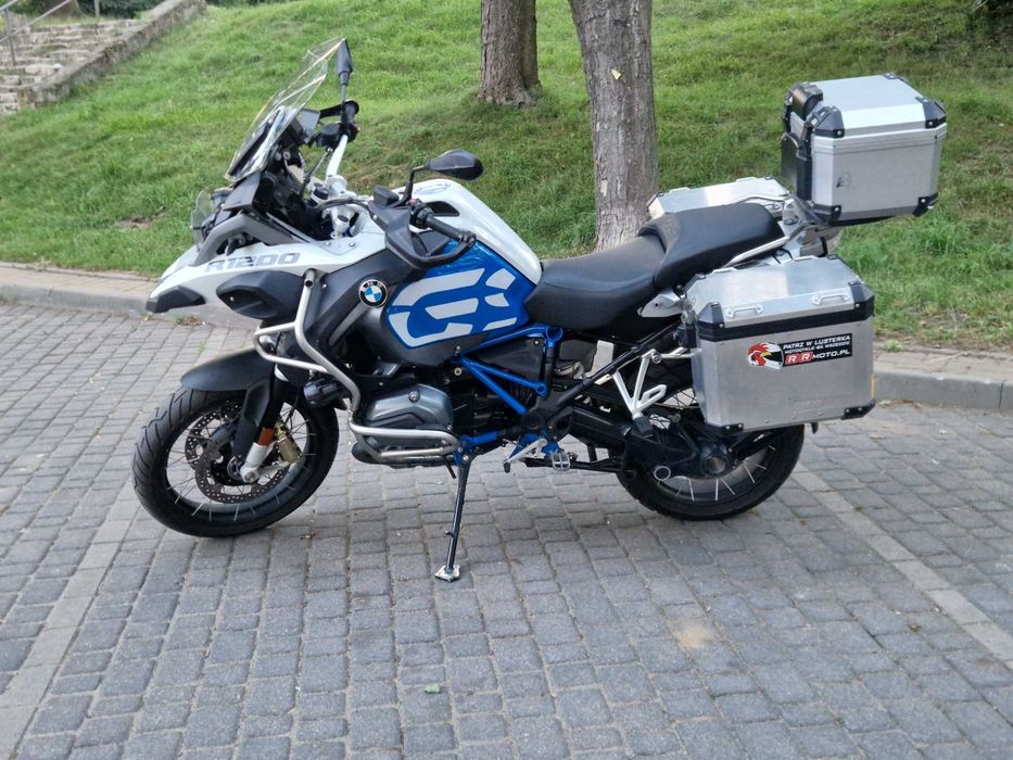Motocykl turystyczny