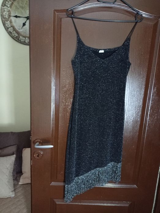 Sukienka imprezowa 38