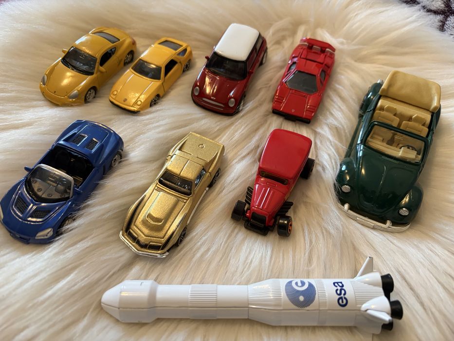 Модели авто Hot Wheels, Welly 1:64, Maisto, Cararama, SIKU, die-cast