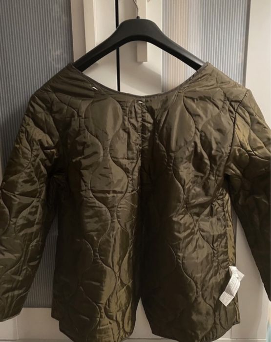 Parka alcolchoada, corta vento - Zara   |    Casaco pullbear quentinho
