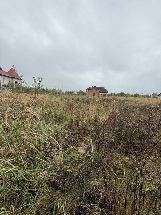 Продається земельна ділянка в с Підпечери