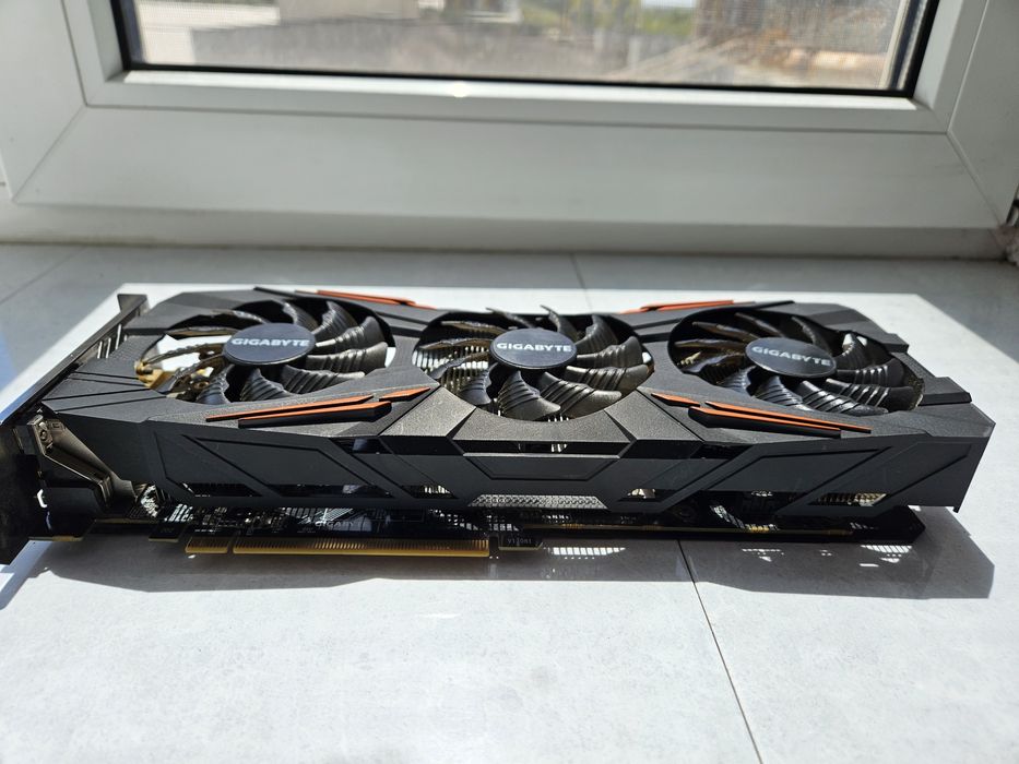 Відеокарта NVIDIA  GeForce  GTX 1070 G1 Gaming 8G