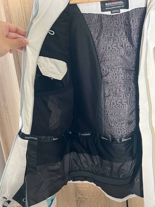 Тепла зимня куртка