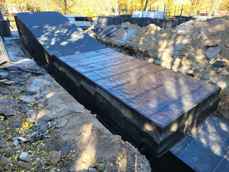 Ремонт крыши гаража  еврорубероидом материал +работа 6500гривен.