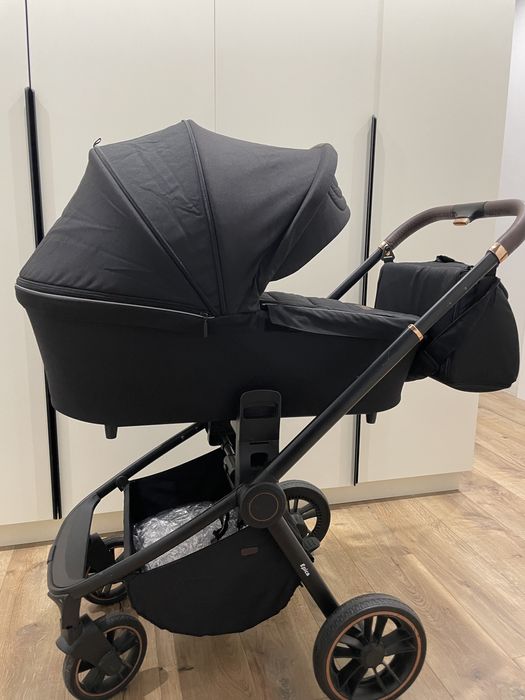 Коляска Carrello Epica 2 в 1