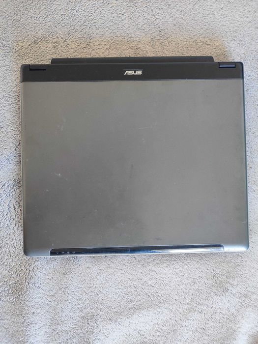 Ноутбук ASUS s5000