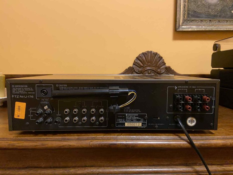 Urokliwy amplituner Kenwood KR-2010, vintage, świetny stan