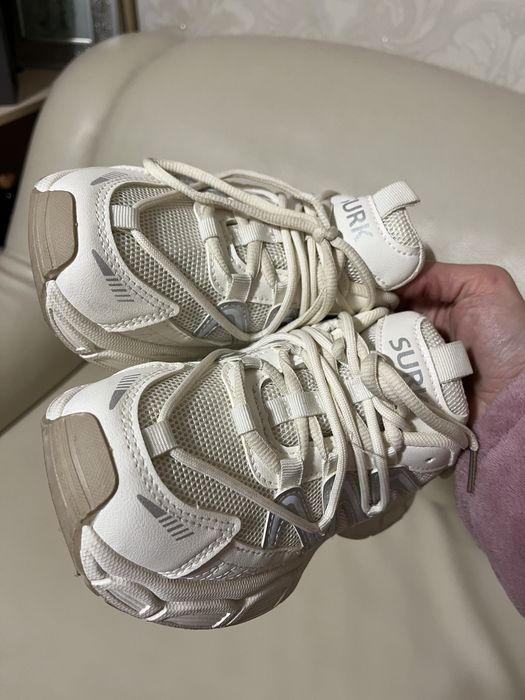 Продам кросівки, кроссовки