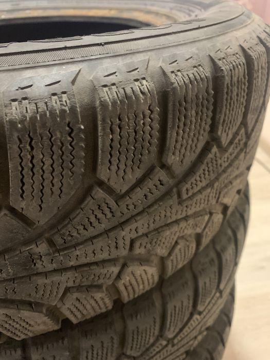 Продам зимнюю резину Nordman RS 185/65 R14