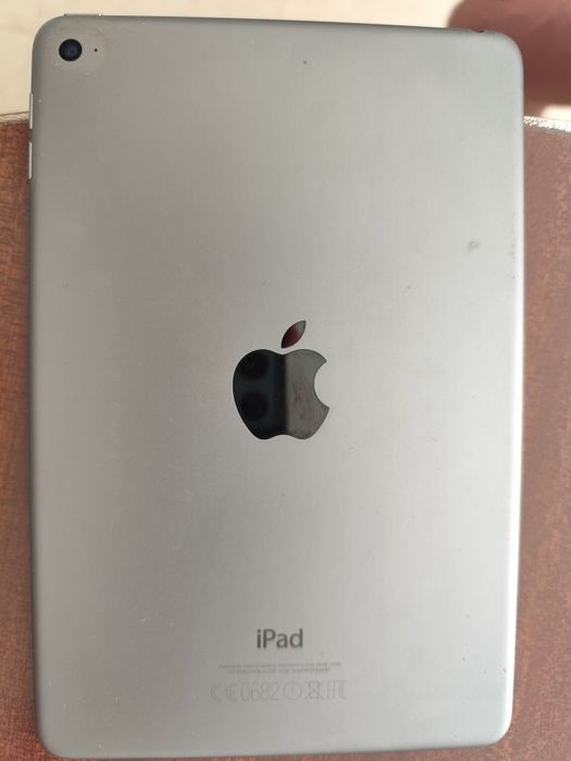 IPad modelo A1538FCCID:BCGA1538 IC-579CA1538