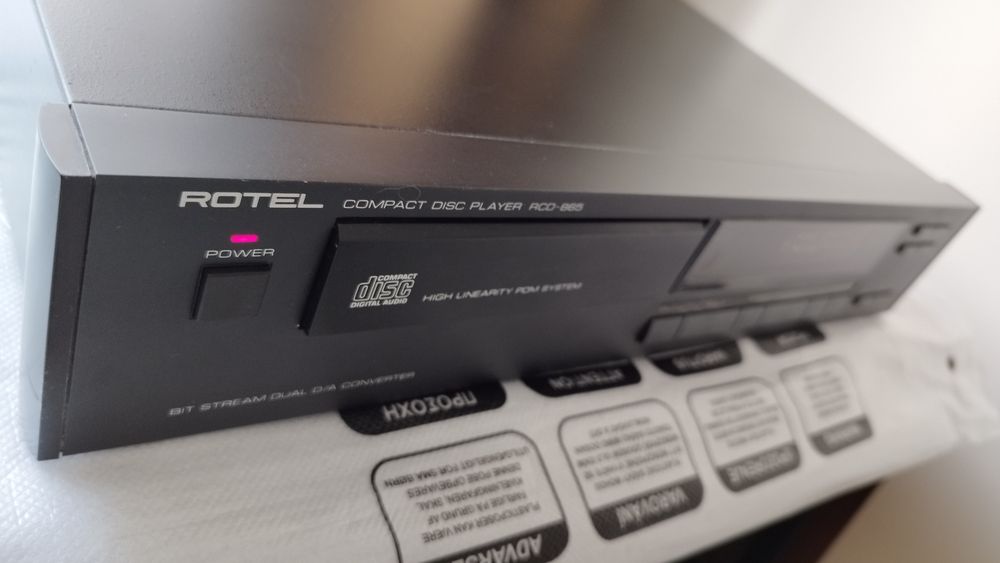 Rotel RCD-865 CD Compact Disc Player
