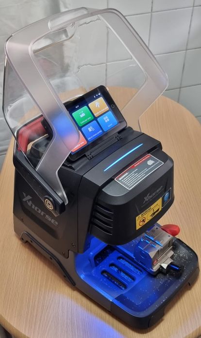 Eletrónica e Chaves Automóvel – Clonagem de Módulos e Programação