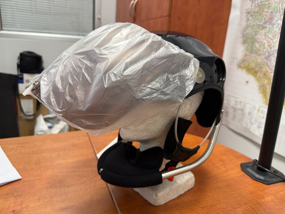 Kask paralotniowy motolotniowy Icaro Rollbar L czarny ze szczęką szybą