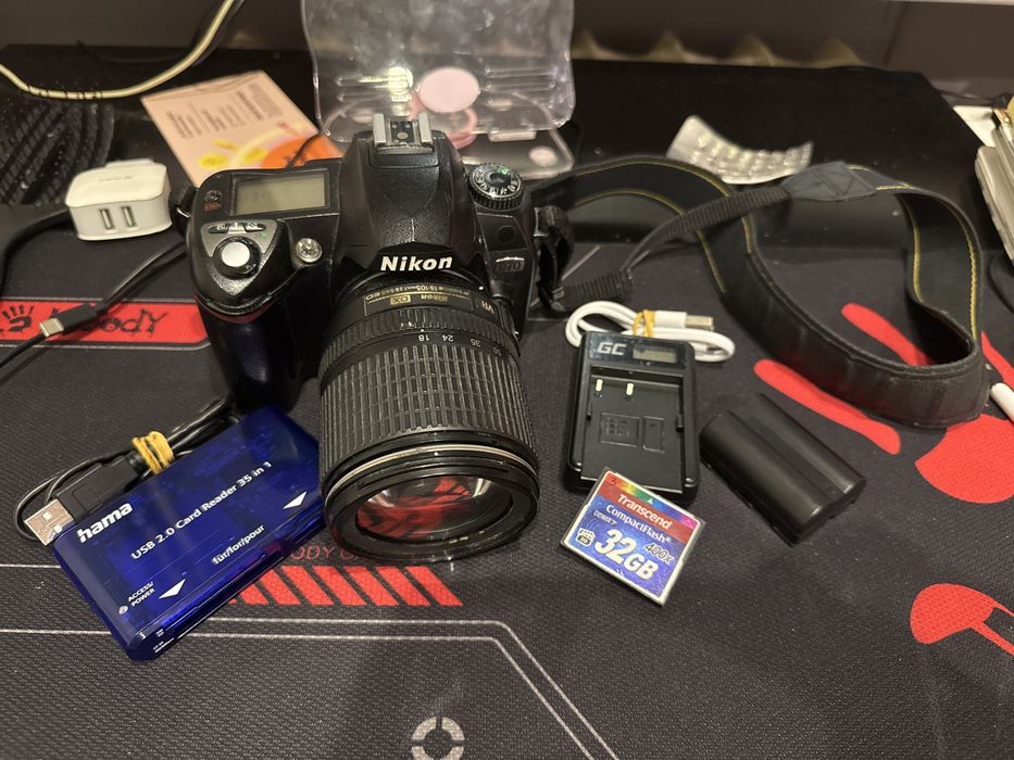 Aparat nikon d70 z obiektywem nikon DX 18-105mm