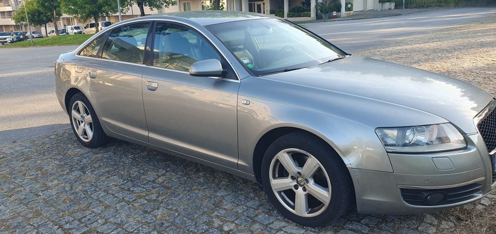 Audi A6 2.4 V6 (GPL) - 2004 - Para Reparar ou Peças