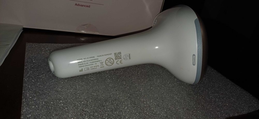 Depiladora PHILIPS IPL Lumea Advanced SC1999 (3 cabeças) como NOVA