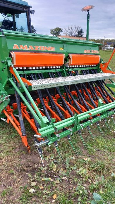 Agregat uprawowo-siewny amazone ad 303