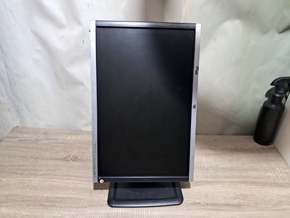 Monitor HP Compaq LA2205wg