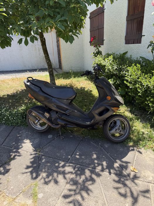 peugeot speedfight 4