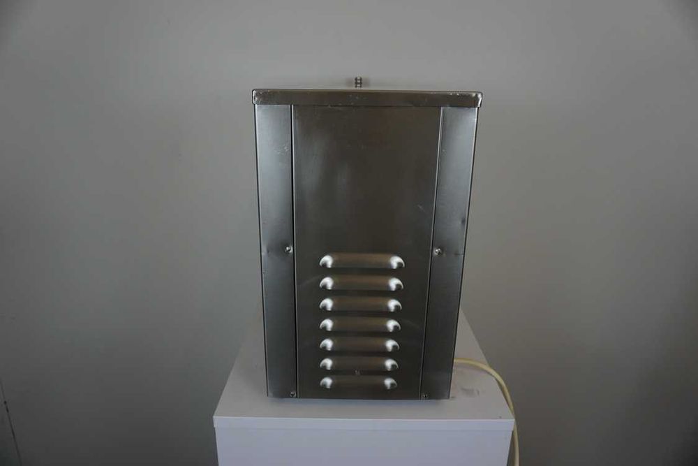 Automat Maszyna Ubijaczka Śmietaniara bita śmietana Mussana Boy 4L 33%