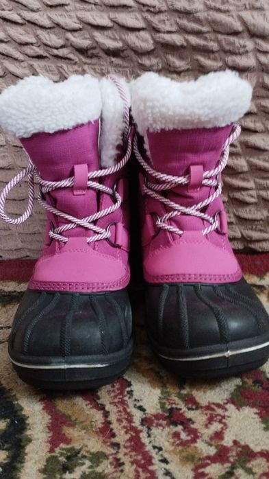 Зимові ботинки жіночі