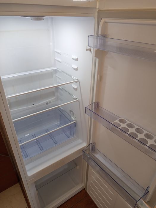 Lodówka Beko 160cm Ładna