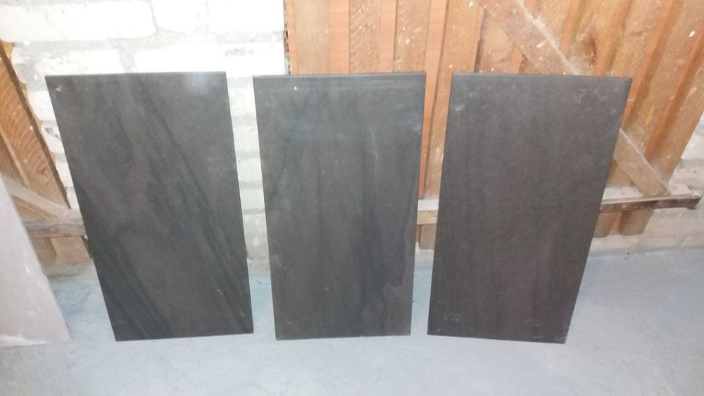 terakota 61 x 30,5 cm grafit