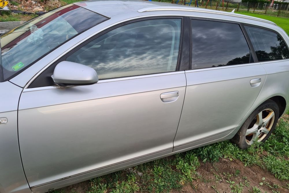 Kompletne DRZWI lewe przód lewy tył przednie tylne srebrne AUDI A6 C6 2006r Kombi LY7W Europa