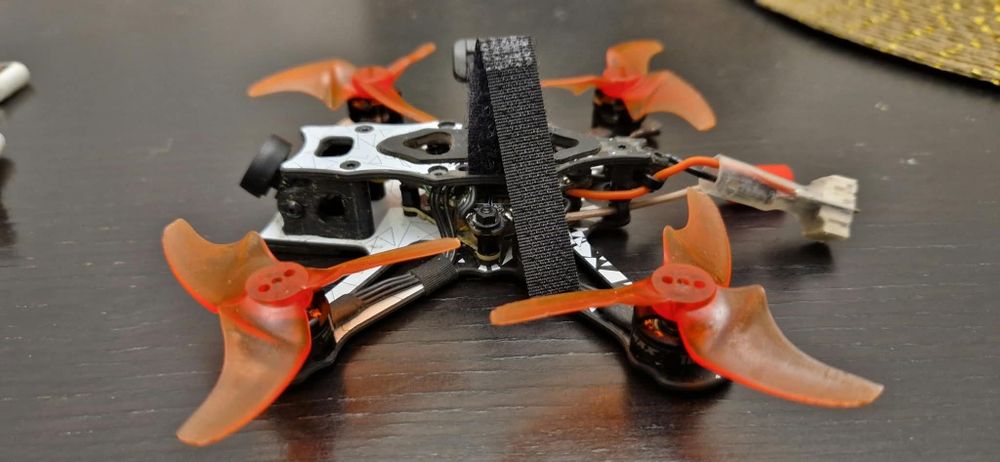 Dron tinyhawk 3 plus freestyle OPIS