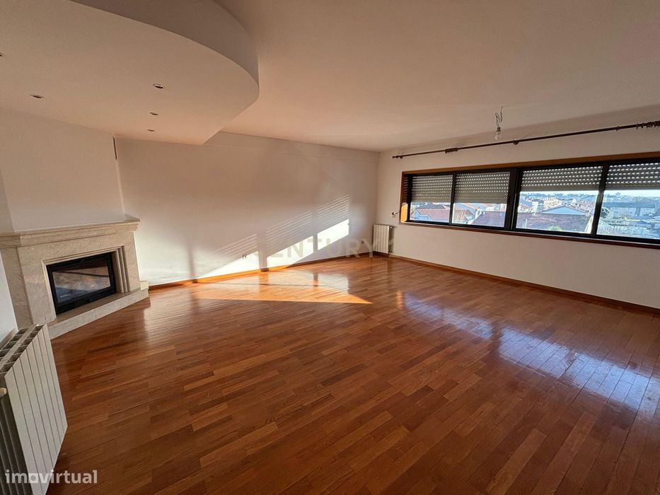 Apartamento T3 Moderno - Padrão da Legua
