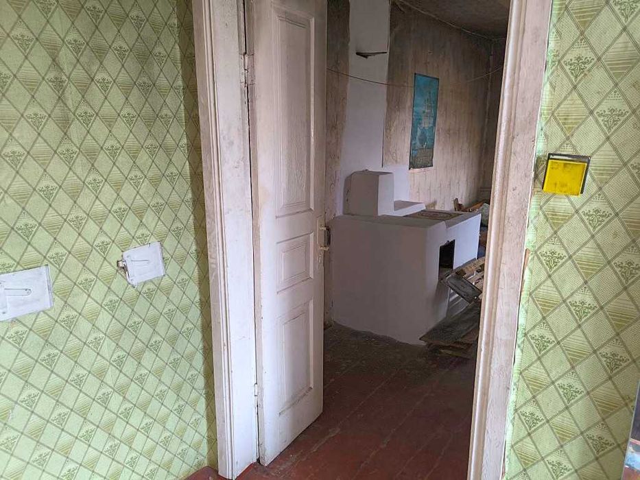 Жилий будинок та 29сот.В с.Бишів.Розвинена інфраструктура.Київ 40км.