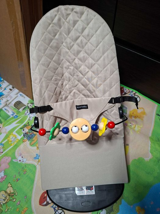 Дитячий шезлонг від народження