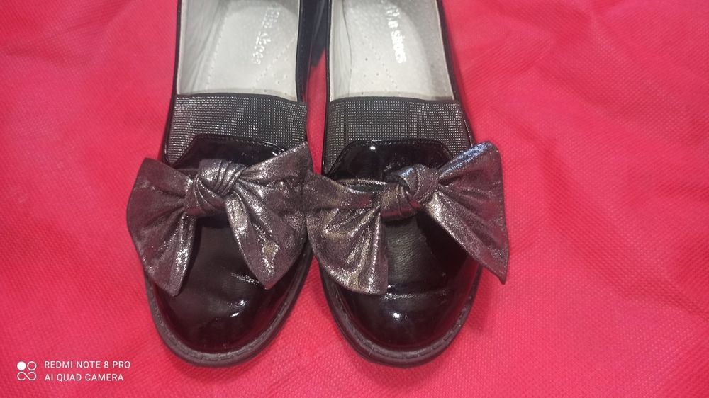 Туфлі, взуття, кросівки дитячі 32 р.на дівчинку