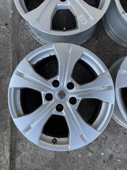 Диски R17 5/114,3 Et 49 Renault Megane 3 Scenic 3 Fluence Duster Kadjar Koleos