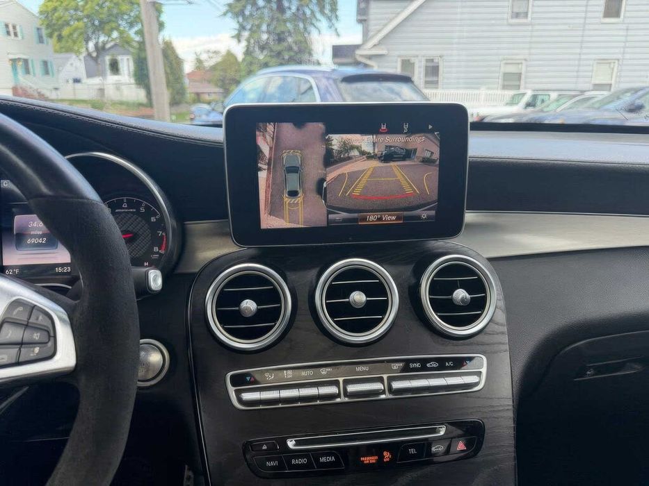 Mercedes-Benz Glc      2019