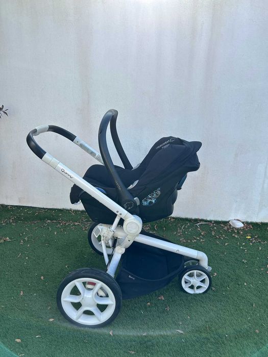 Carrinho de bebé Quinny completo + Ovo da Bébé Confort