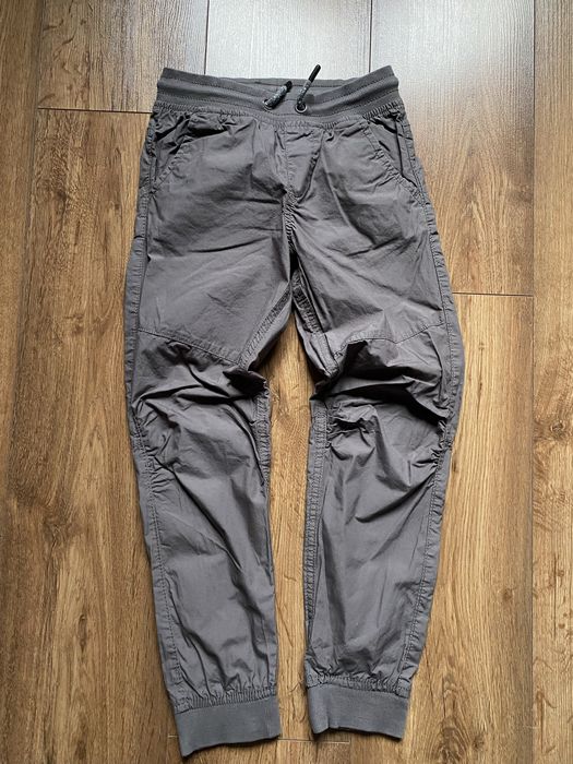Cool Club spodnie 134 cm joggery tkaninowe dla chłopca