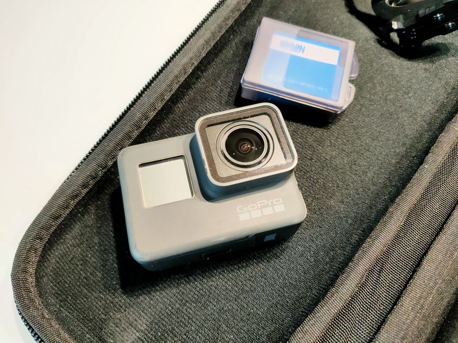 GoPro Hero 6 black + Karma Grip + case + bateria