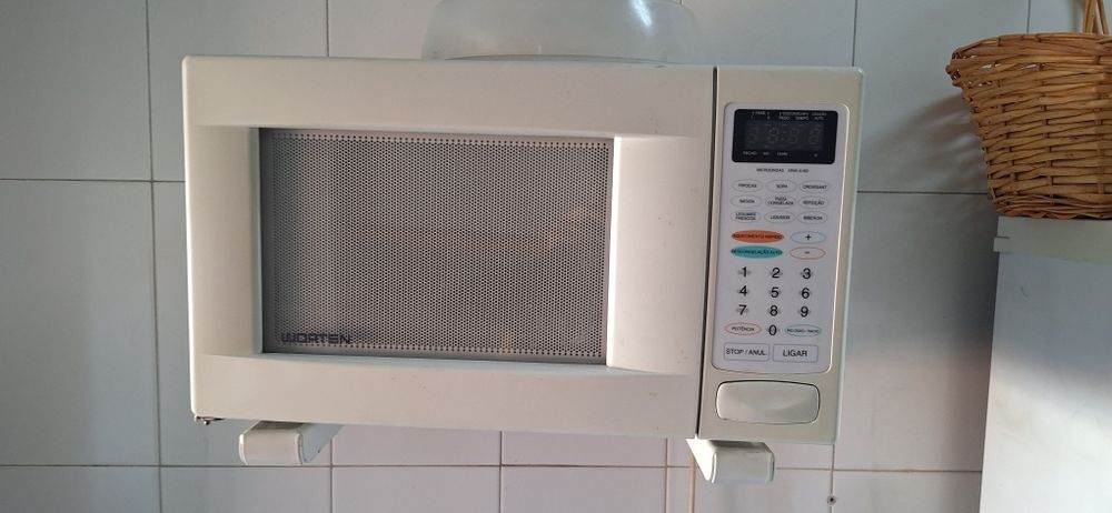 Microondas com suporte 10 euros