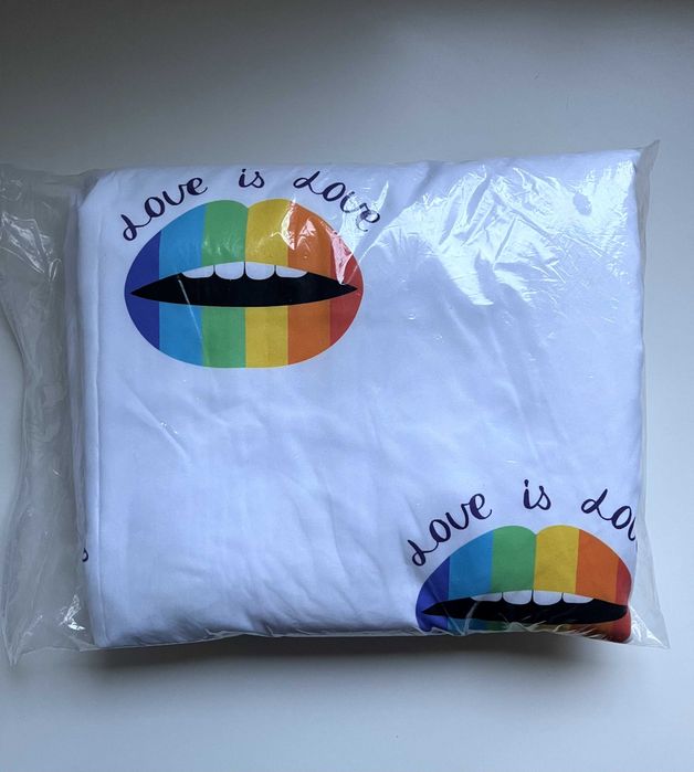 Nowa pościel biała 160x200 "love is love" rainbow pride nadruk tęczowa