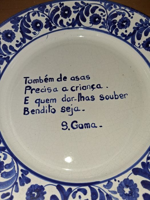 Prato louça decorativo com verso