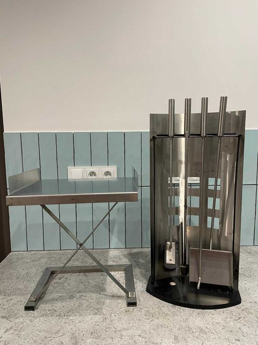 Zestaw do kominka. Pochodzi ze Skandynawii