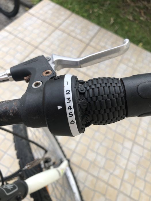 Bicicleta Criança Menina Decathlon BTwin Roda 24